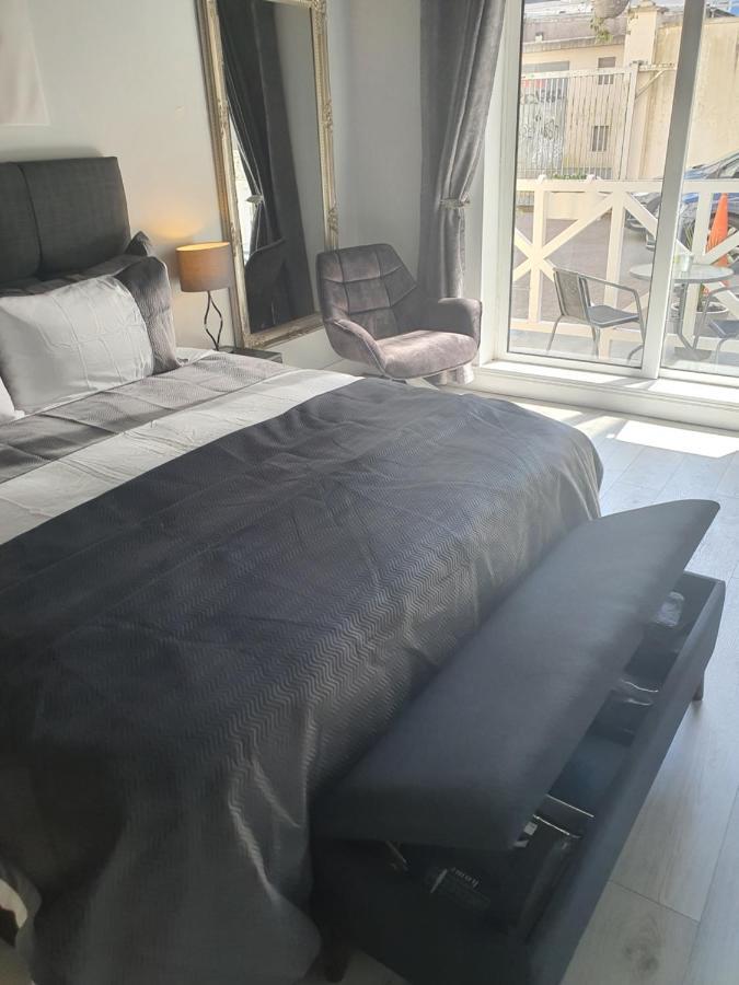 River View Apartment Suite Cork Eksteriør billede
